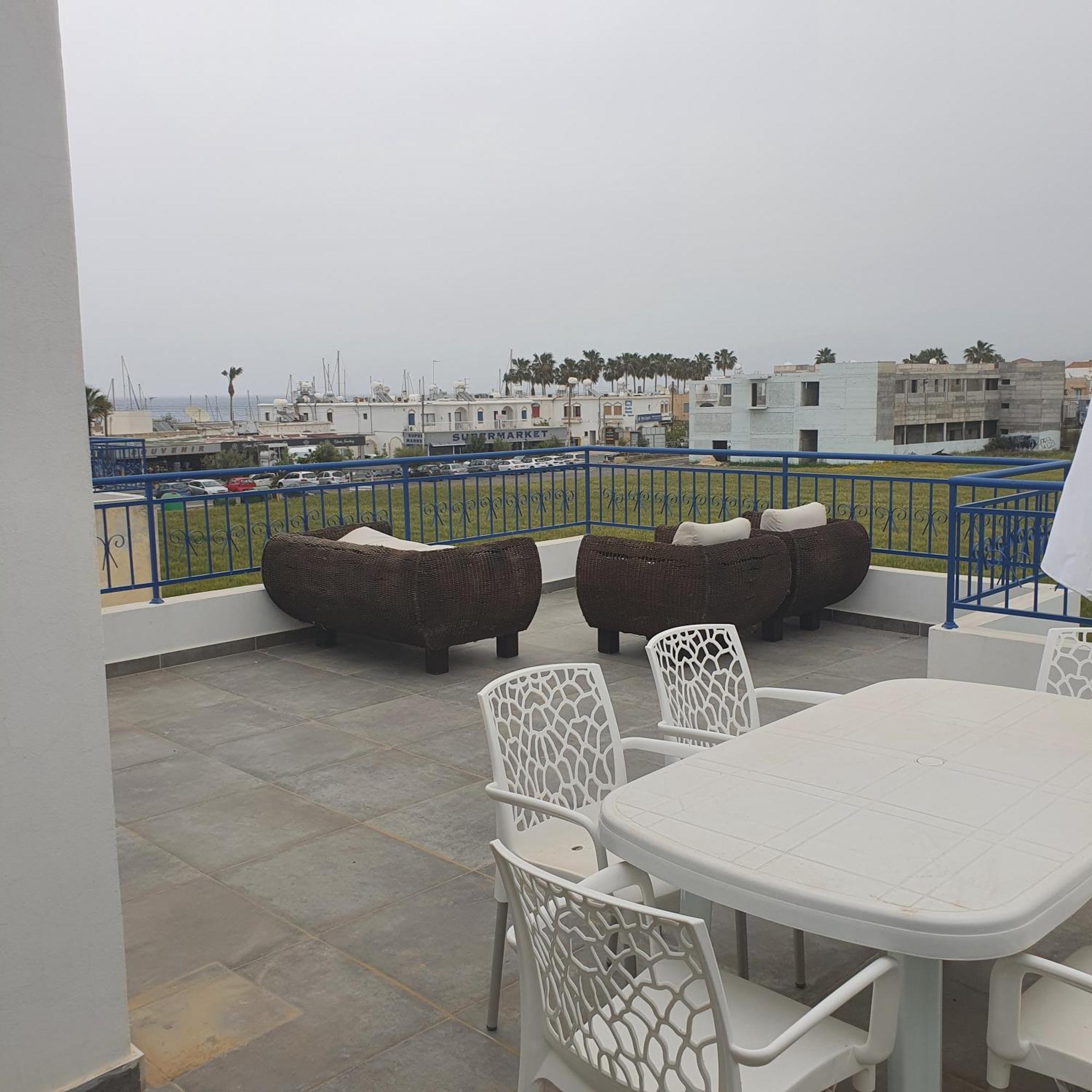 G&E Harbour Apartments ラッチ エクステリア 写真