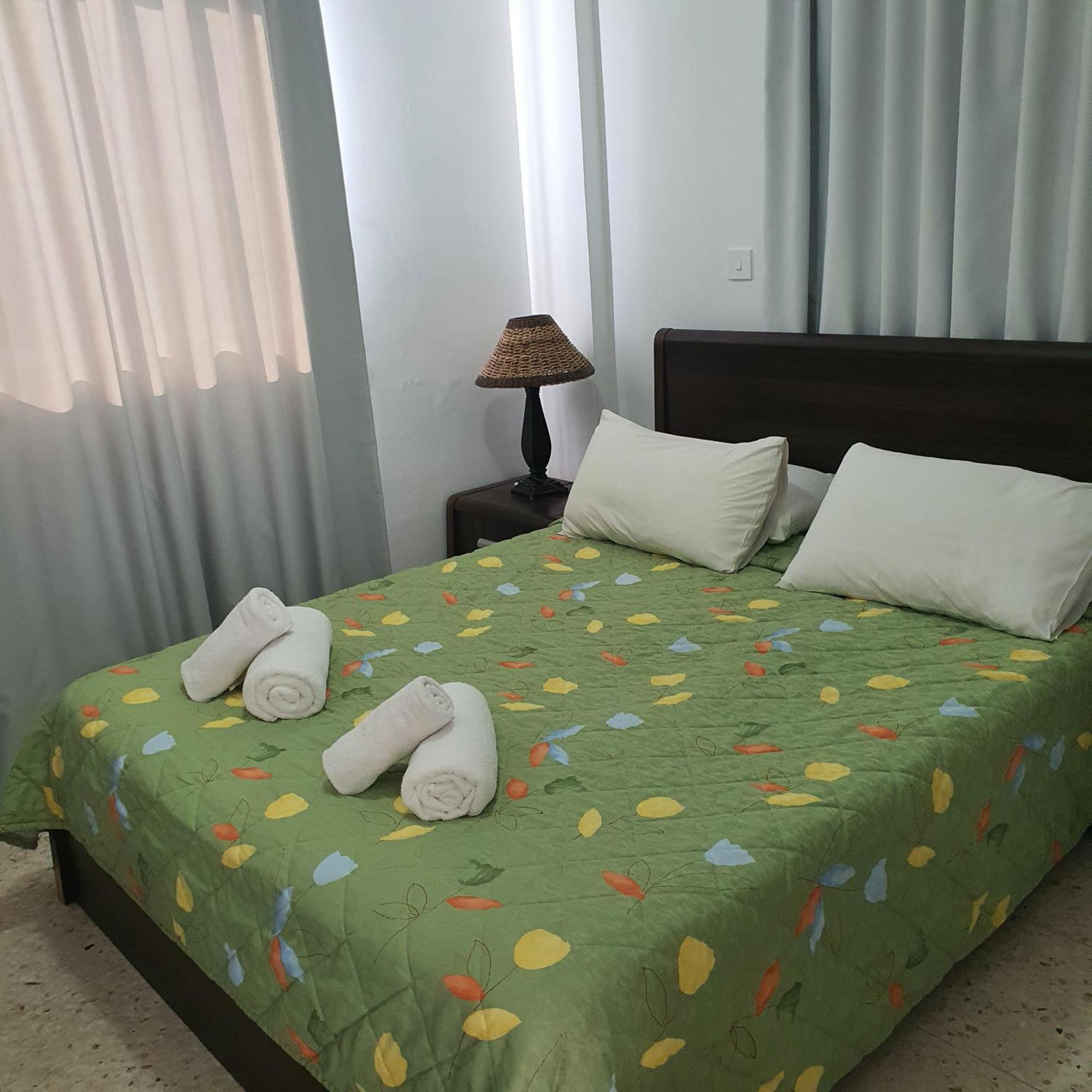 G&E Harbour Apartments ラッチ エクステリア 写真