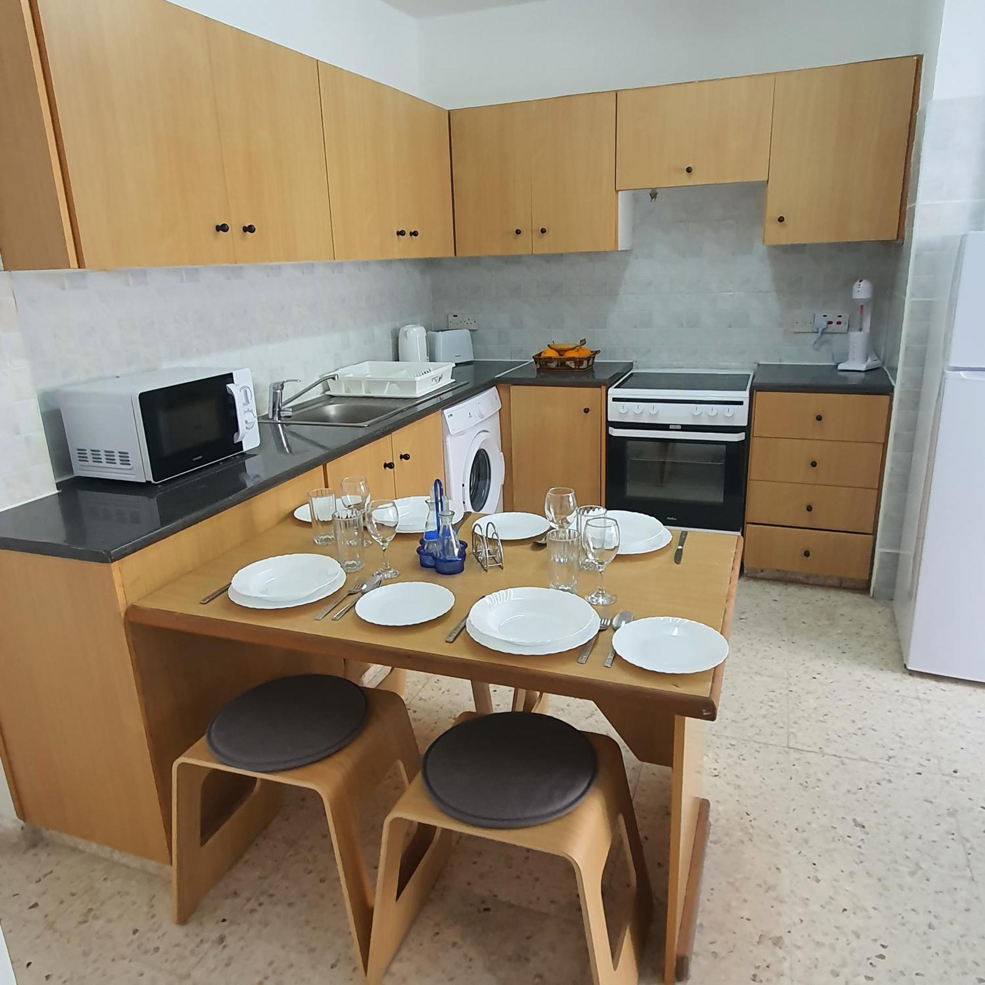 G&E Harbour Apartments ラッチ エクステリア 写真